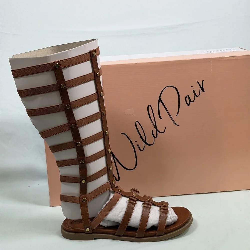 Wild‎ Pair Size-6.5M Romikaa Knee High Gladiator Sandals Brown Faux Leather